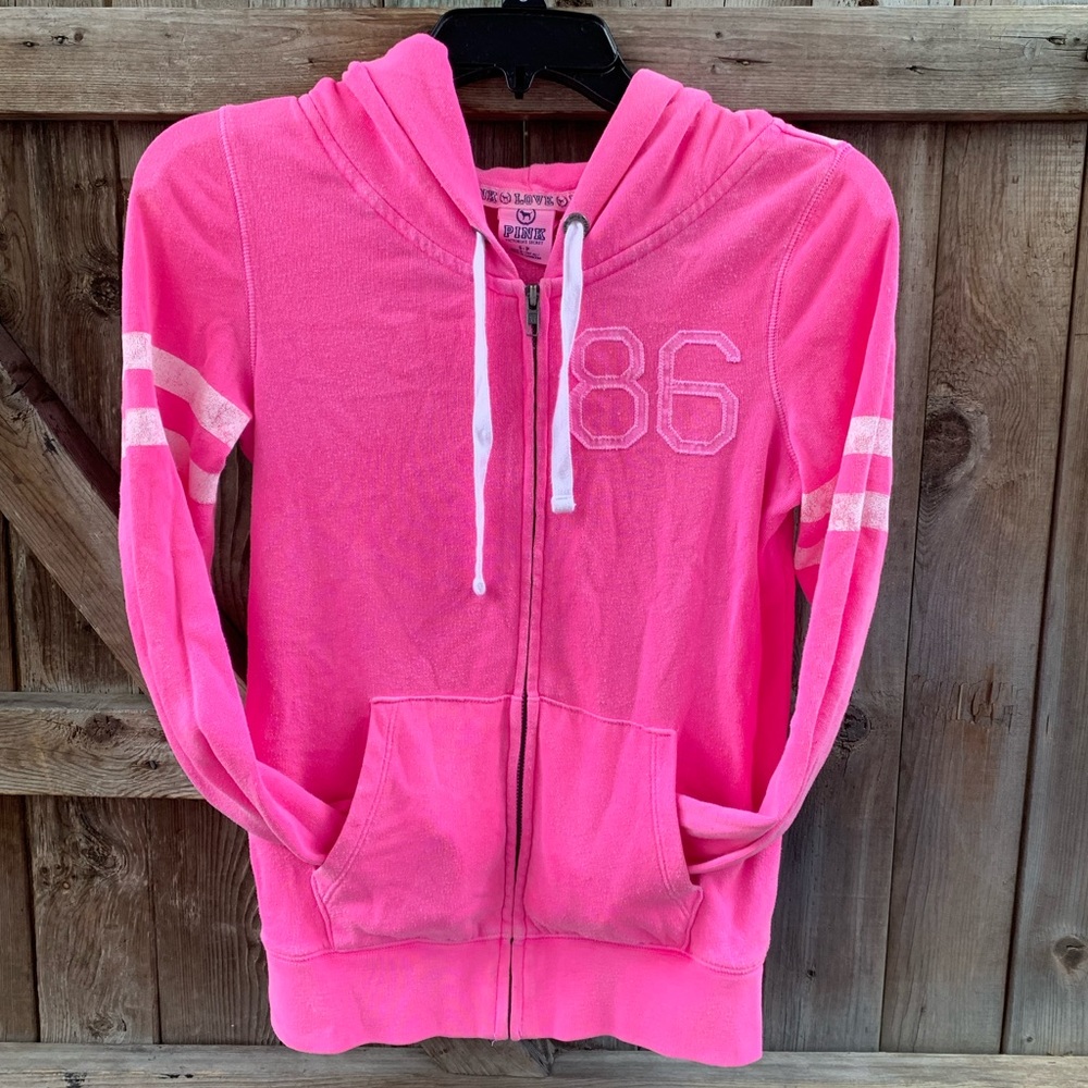 PINK Victoria’s Secret zip up hoodie with pockets